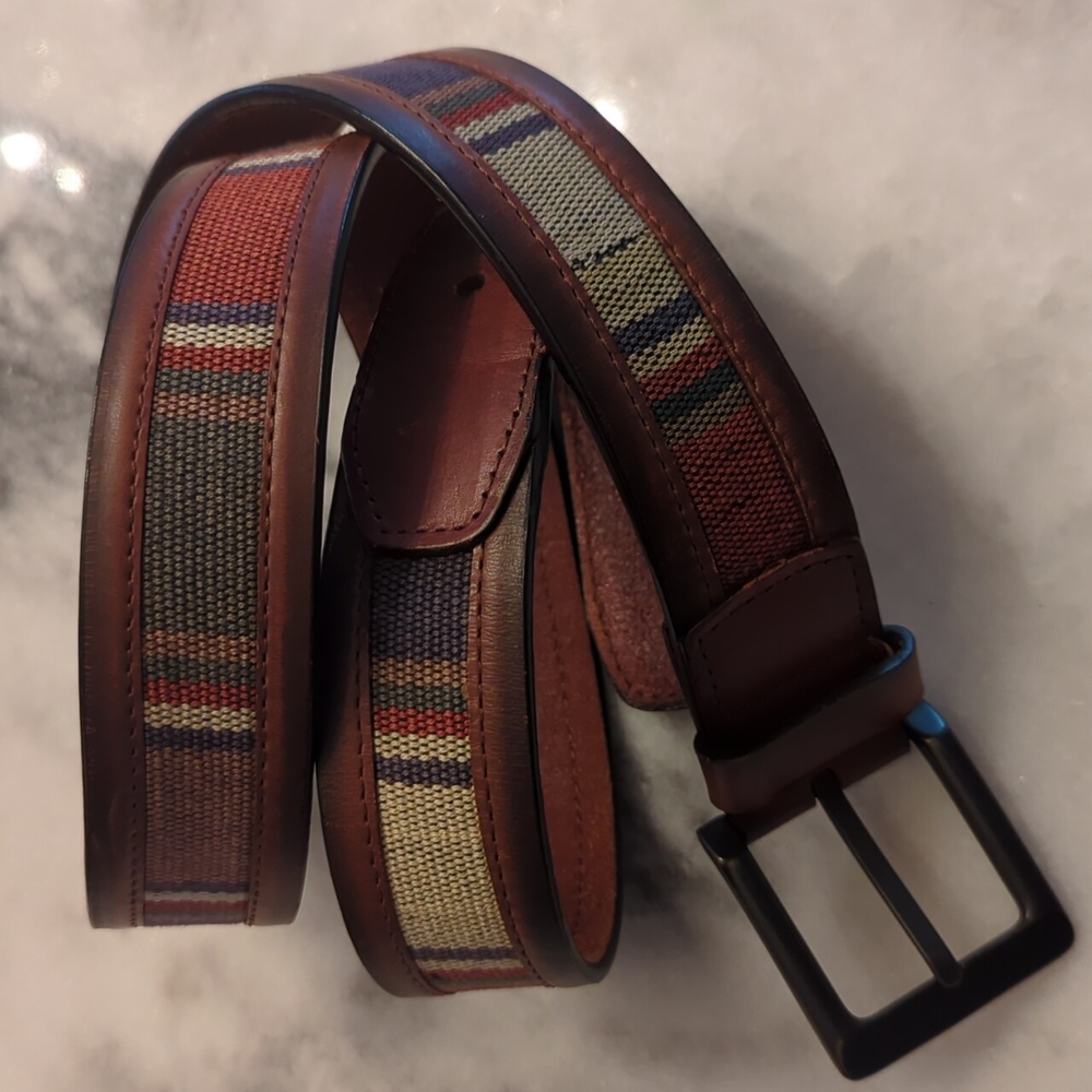 Columbia vintage leather belt with Guatemalan inlay size 42